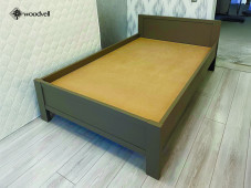 Кровать из массива ясеня